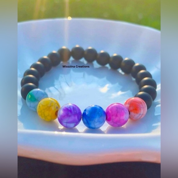 5/$20 (ENTIRE SHOP CLEARANCE) Infinity Gauntlet Marvel unisex handmade bracelet - Picture 1 of 4